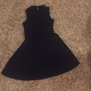 Girls sleeveless turtleneck dress